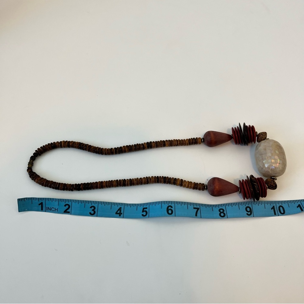 Vintage Wood Beaded Necklace w/ Mother of Pearl Mosaic - Picture 4 of 7